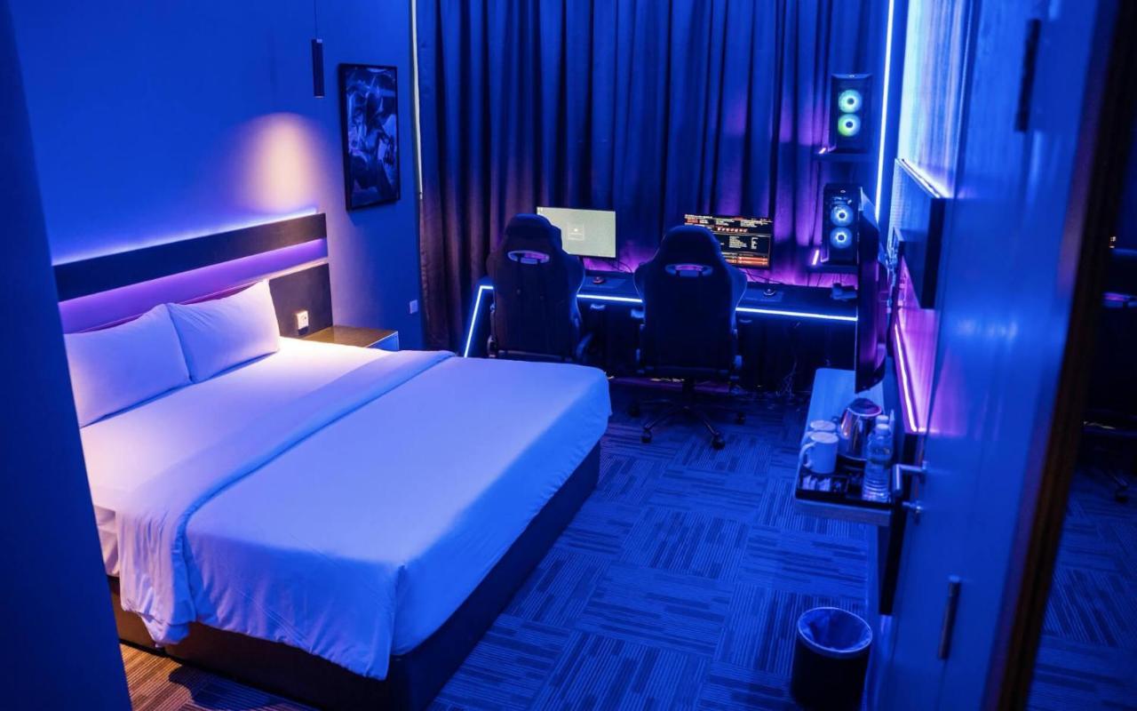 Sem9 Senai Hotel Kulai Buitenkant foto
