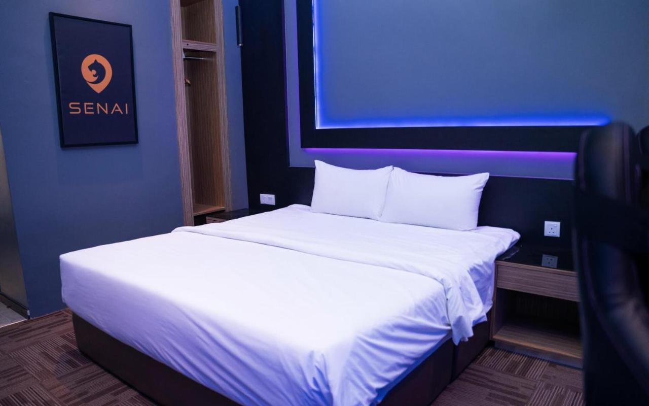 Sem9 Senai Hotel Kulai Buitenkant foto